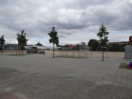 BBS-geslooptefietsenstalling.JPG title = 