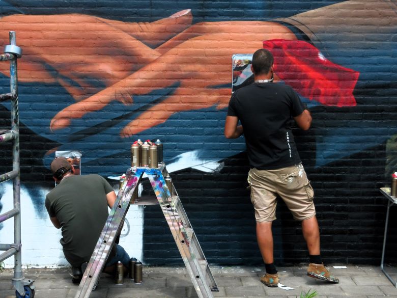 Mural-Niels-kasper-aanhetwerk.JPG title = 