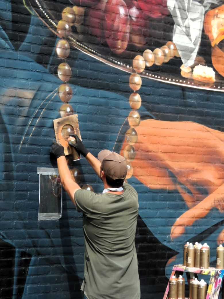 mural-laatste-detail.JPG title = 